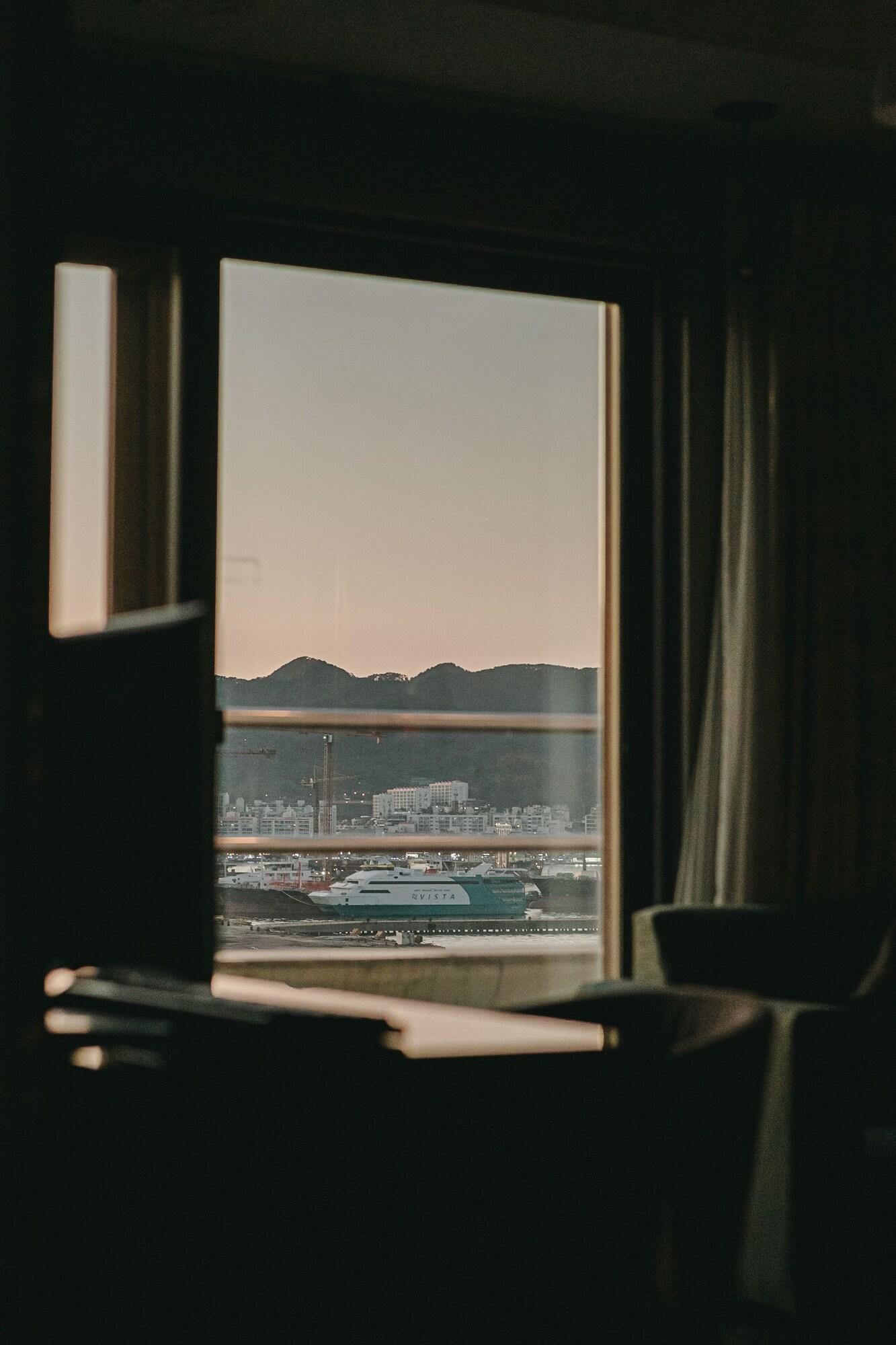 Gallery Tourist Hotel Tongyeong Eksteriør bilde