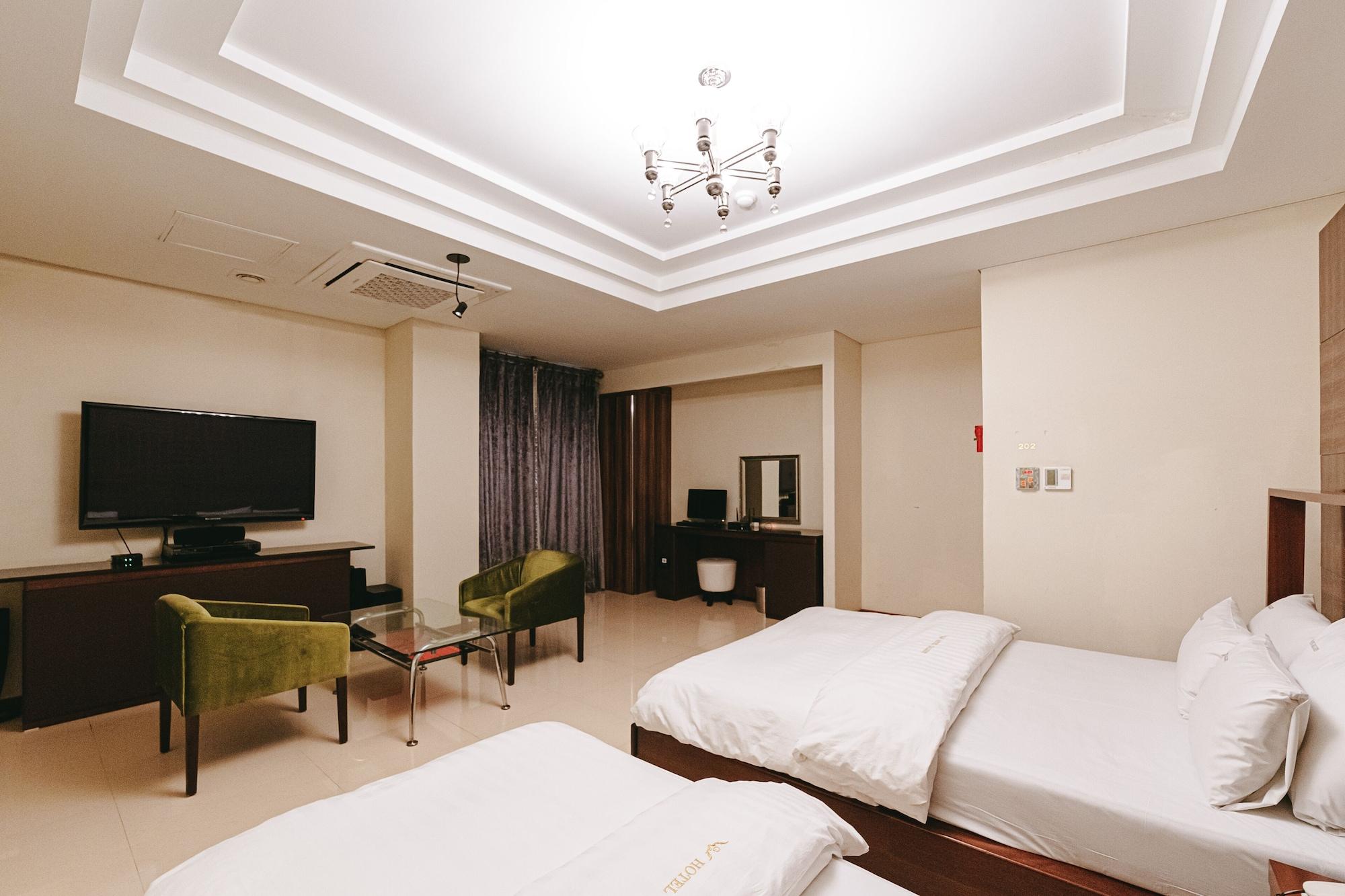 Gallery Tourist Hotel Tongyeong Eksteriør bilde