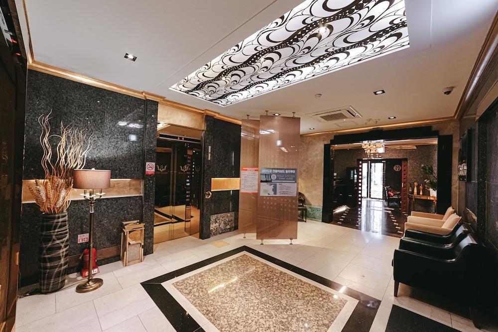 Gallery Tourist Hotel Tongyeong Eksteriør bilde