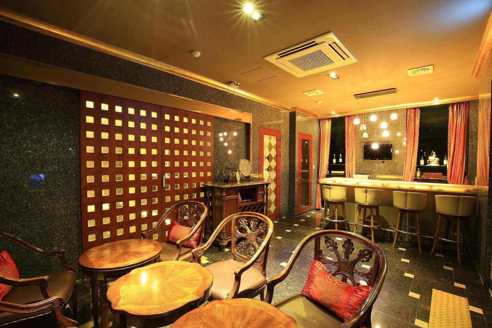 Gallery Tourist Hotel Tongyeong Eksteriør bilde